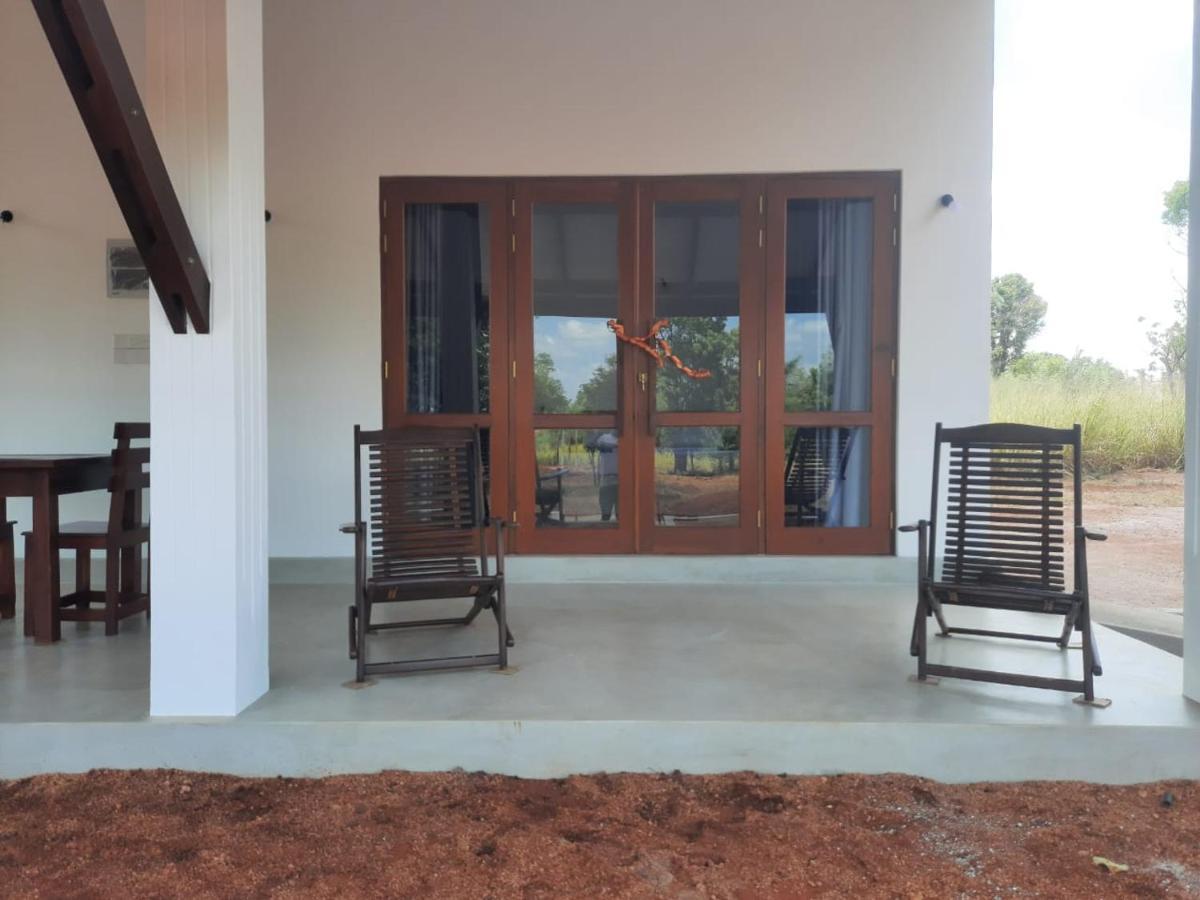 Moni Farm House Wilpattu Nochchiyagama Exterior foto